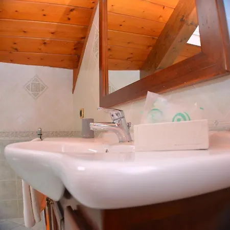 Gospodarstwo agroturystyczne Agriturismo Il Pettirosso Pianillo